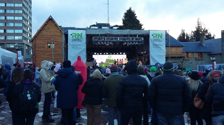 Fiesta de la Nieve, elección Embajadora